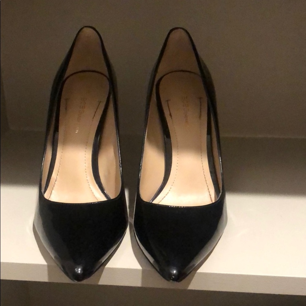 Gently worn BCBG Pumps 7.5